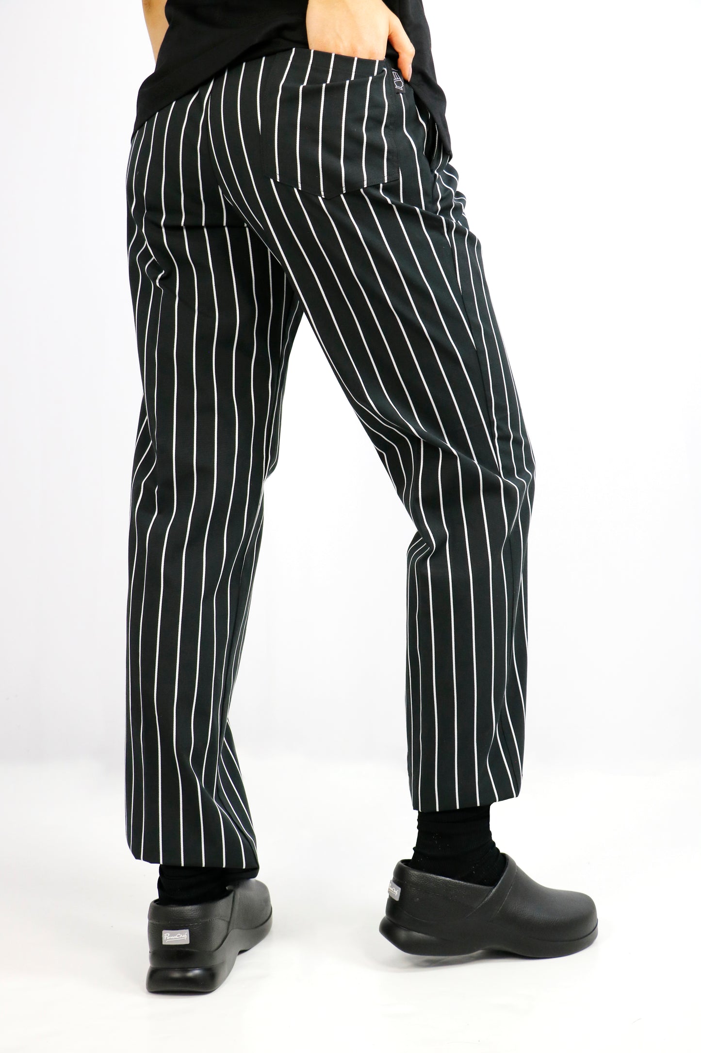 Bib Apron With Interchangeable Straps